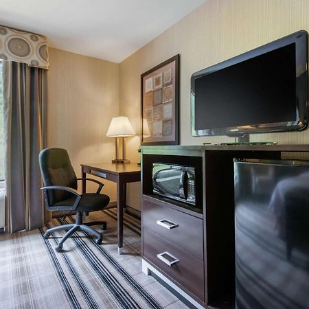 Hampton Inn Meadville Exterior foto