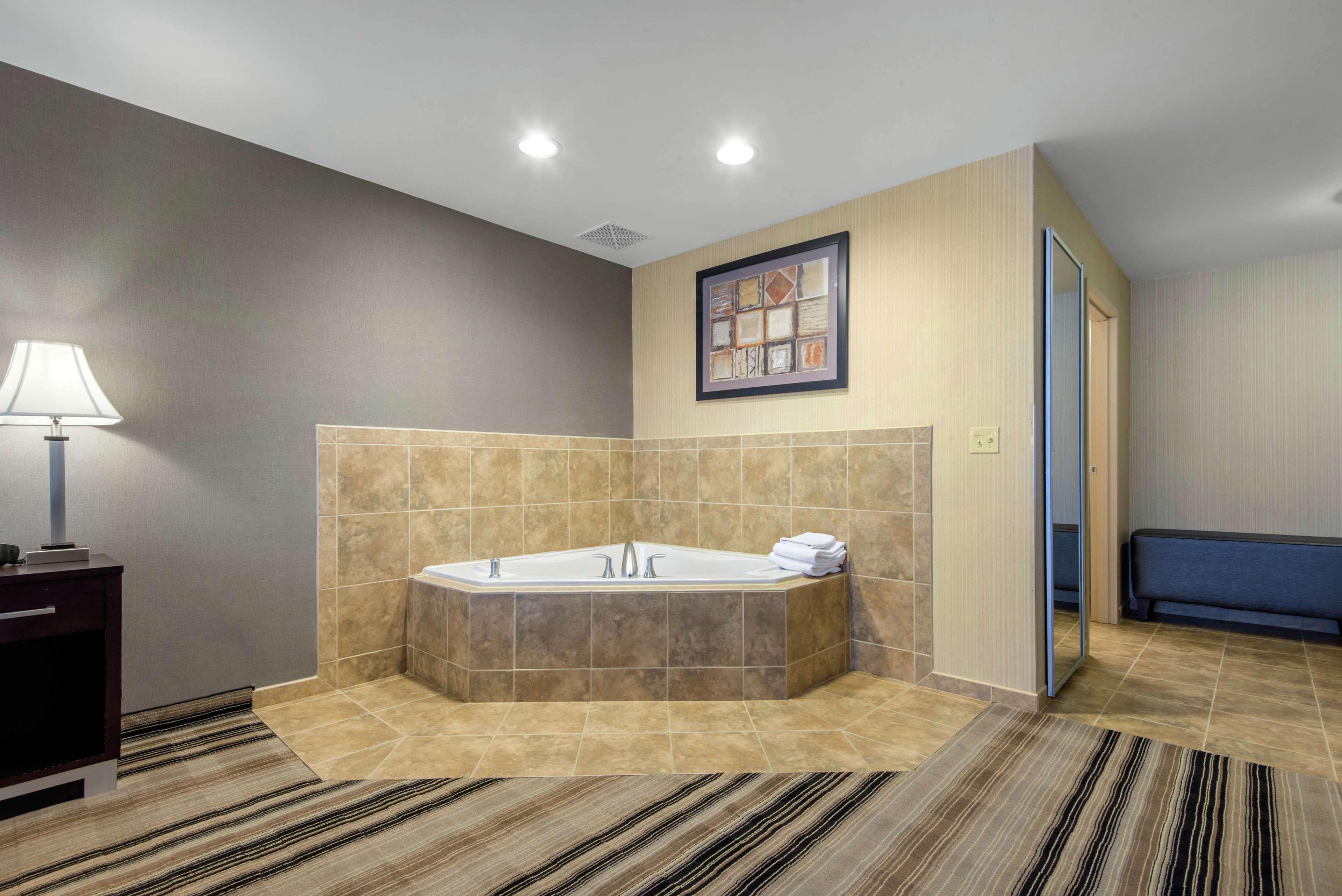 Hampton Inn Meadville Exterior foto