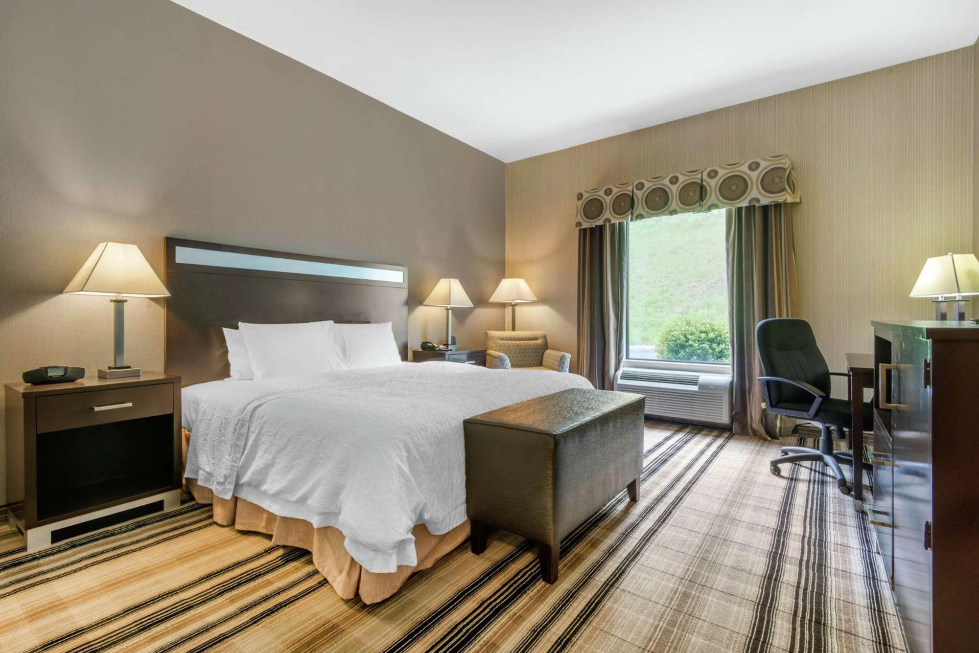 Hampton Inn Meadville Exterior foto