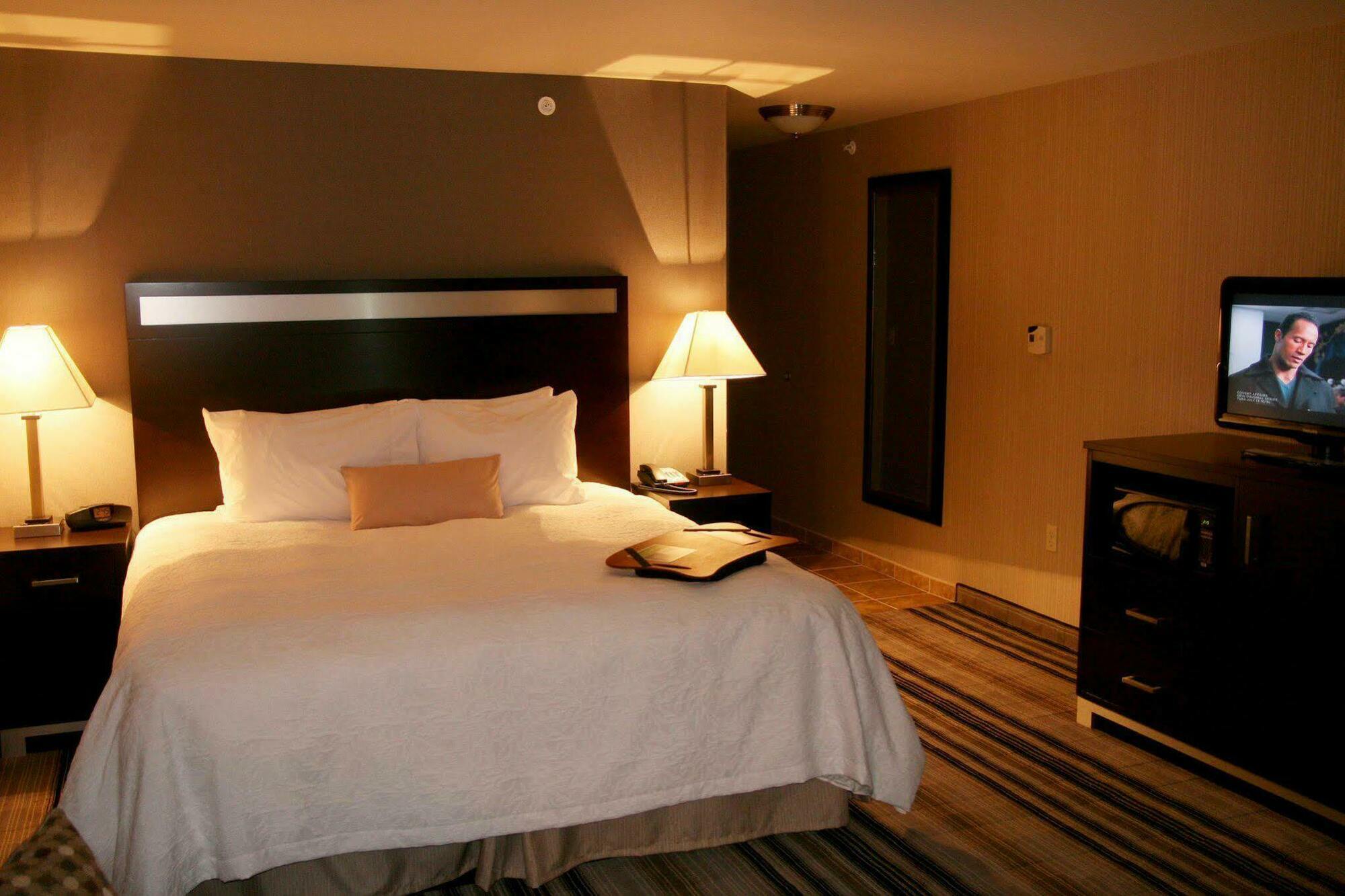 Hampton Inn Meadville Quarto foto
